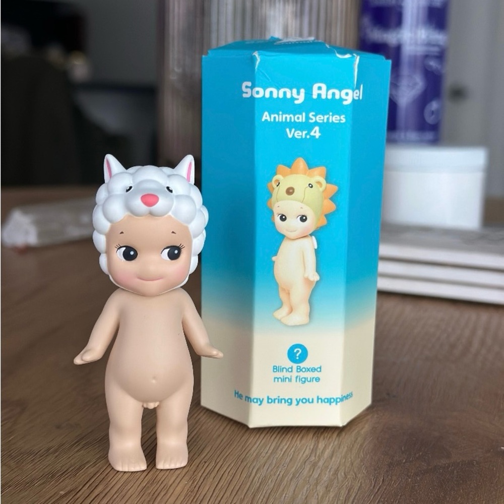 [Authentic] *Opened* Sonny Angel: Animal Series V4 - Alpaca